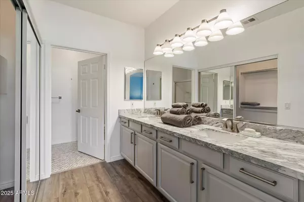 Scottsdale, AZ 85259,11500 E COCHISE Drive #1104