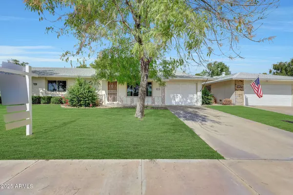 17812 N DEL WEBB Boulevard, Sun City, AZ 85373