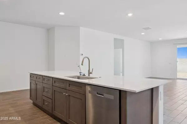 Maricopa, AZ 85139,46594 W Lander Lane