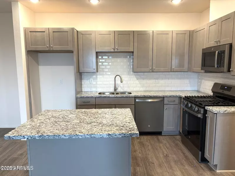 1650 E Ponderosa Parkway #233, Flagstaff, AZ 86001