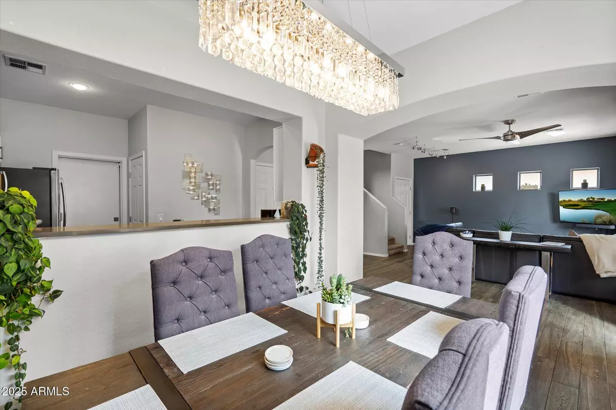 Phoenix, AZ 85041,1019 W KOWALSKY Lane