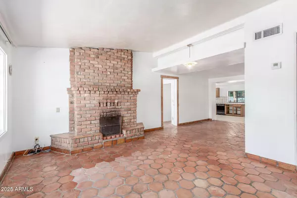Cave Creek, AZ 85331,38414 N HAZELWOOD Circle