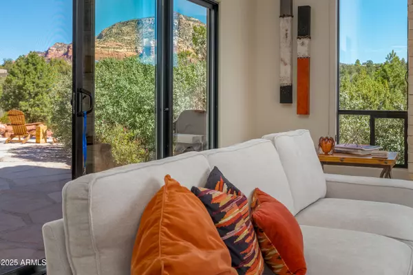 Sedona, AZ 86336,31 Feather Way