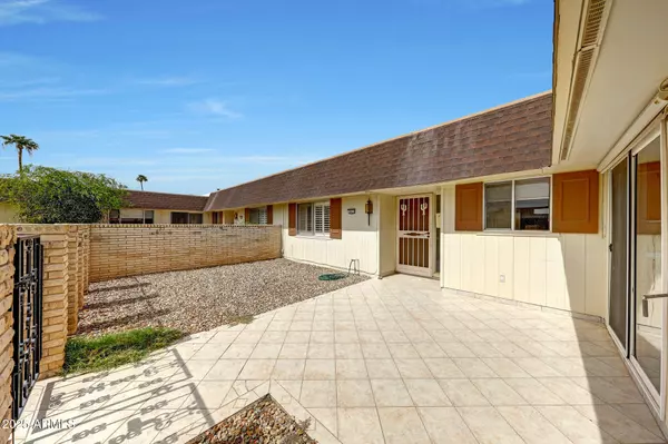 Sun City, AZ 85351,10416 W PRAIRIE HILLS Circle