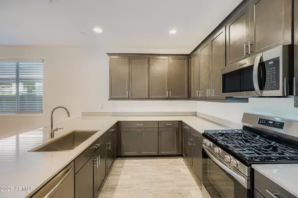 Surprise, AZ 85387,16760 W CHARLOTTE Drive