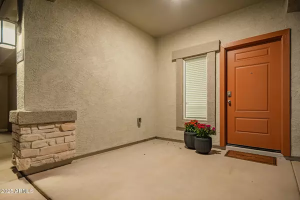 Apache Junction, AZ 85120,3274 W STRADLING Avenue