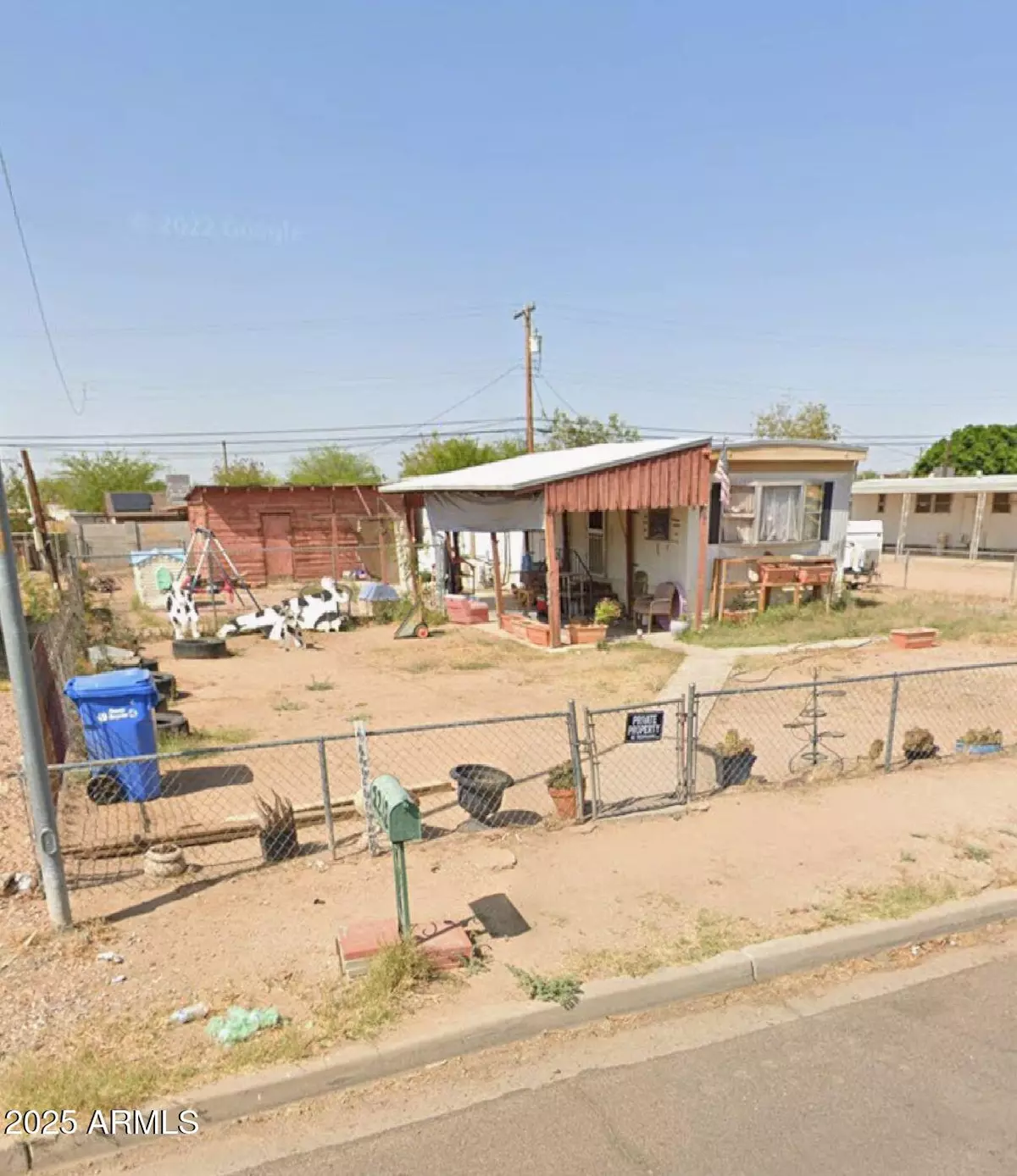 Phoenix, AZ 85042,2212 E ALTA VISTA Road