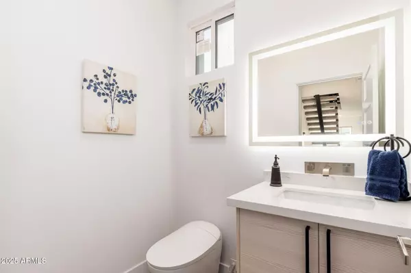 Scottsdale, AZ 85251,7788 E MAIN Street #1016