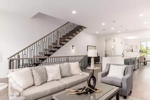 7788 E MAIN Street #1017, Scottsdale, AZ 85251