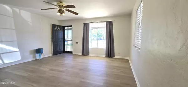 Mesa, AZ 85201,154 N HIBBERT Street