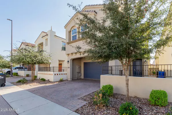 Gilbert, AZ 85295,1557 E MEGAN Street