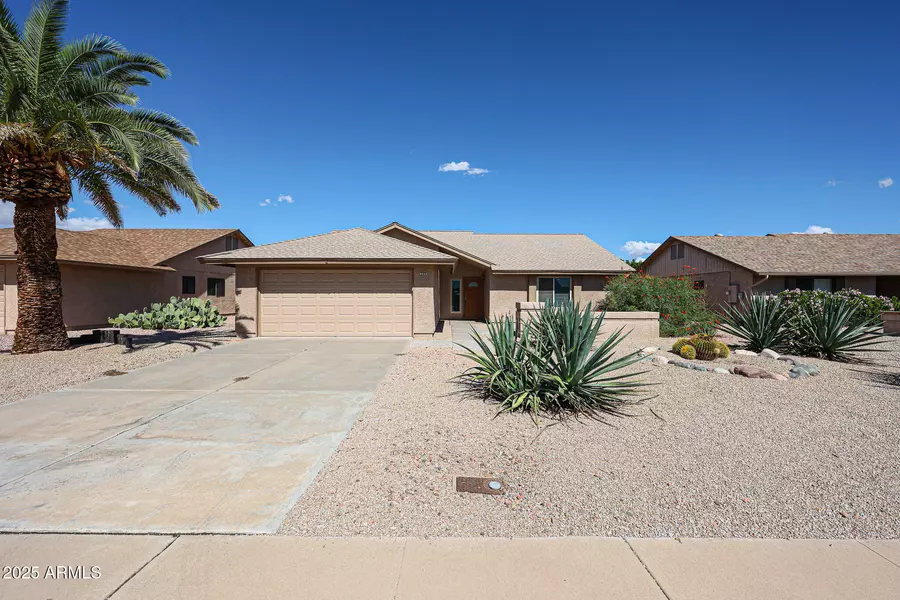 9832 W BEHREND Drive, Peoria, AZ 85382