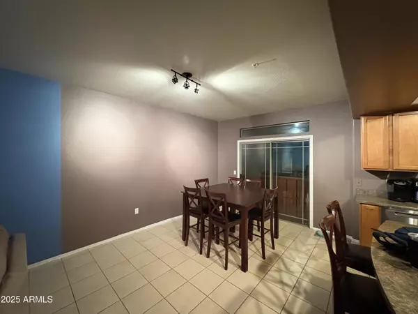 Phoenix, AZ 85053,3250 W GREENWAY Road #151