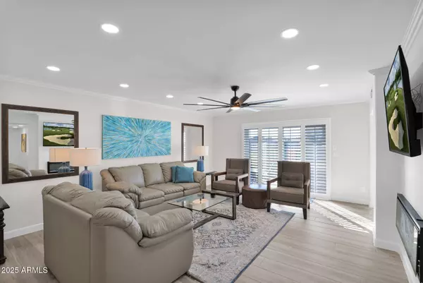 Scottsdale, AZ 85258,8183 E DEL CUARZO Drive