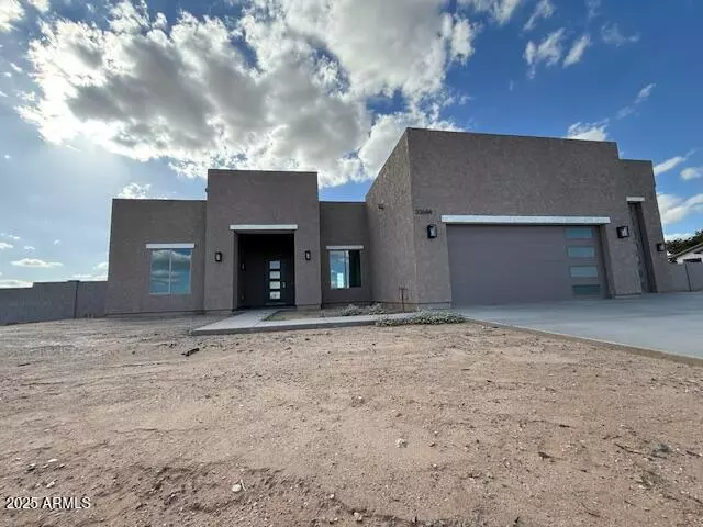 Wittmann, AZ 85361,32684 N 213th Drive