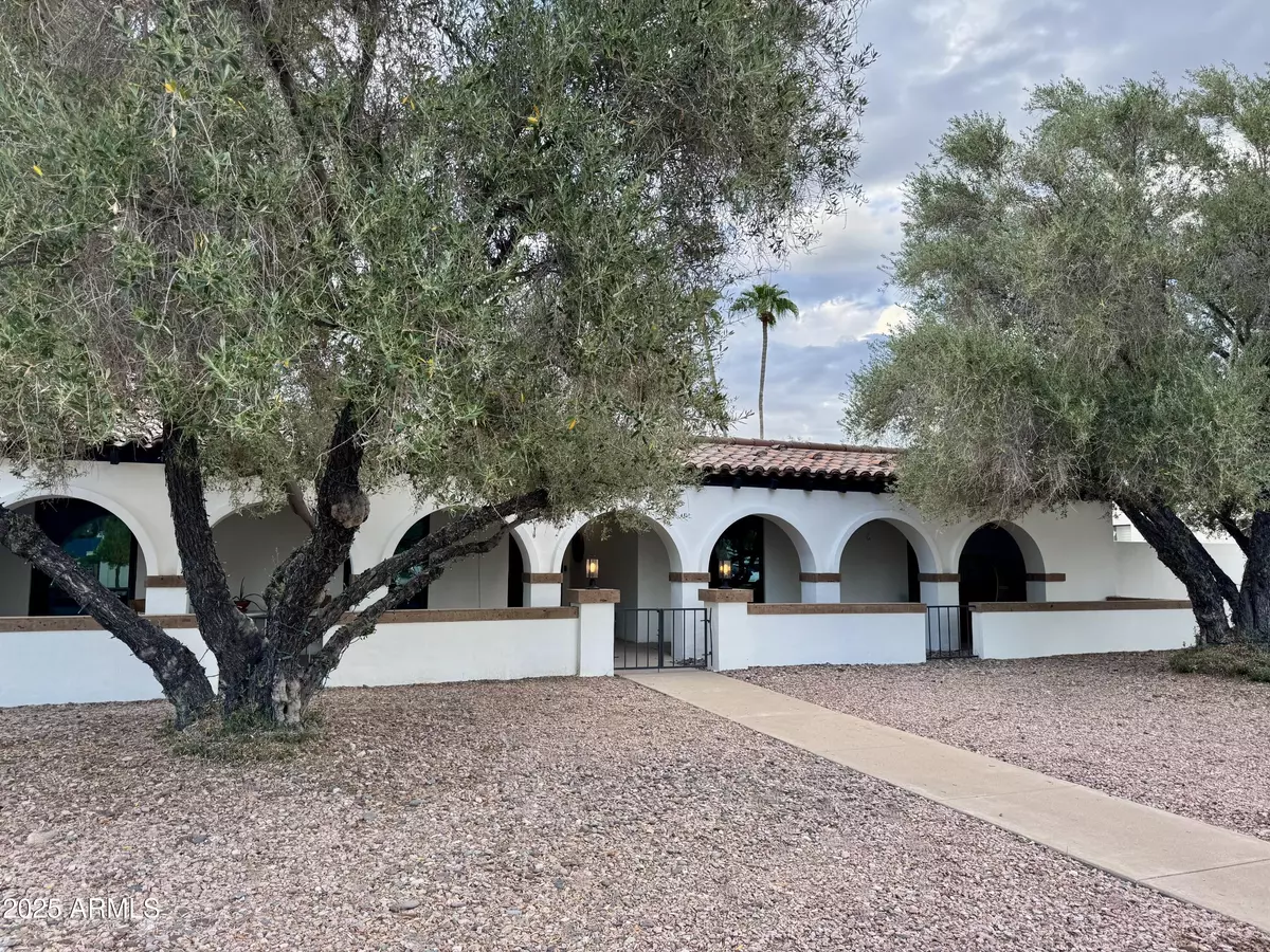 Phoenix, AZ 85022,14844 N HANA MAUI Drive