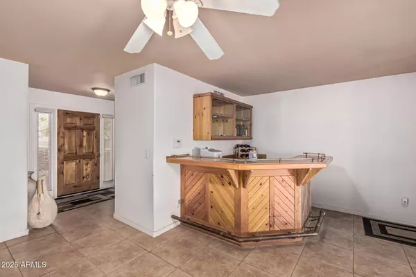 Apache Junction, AZ 85119,2272 S GERONIMO Road