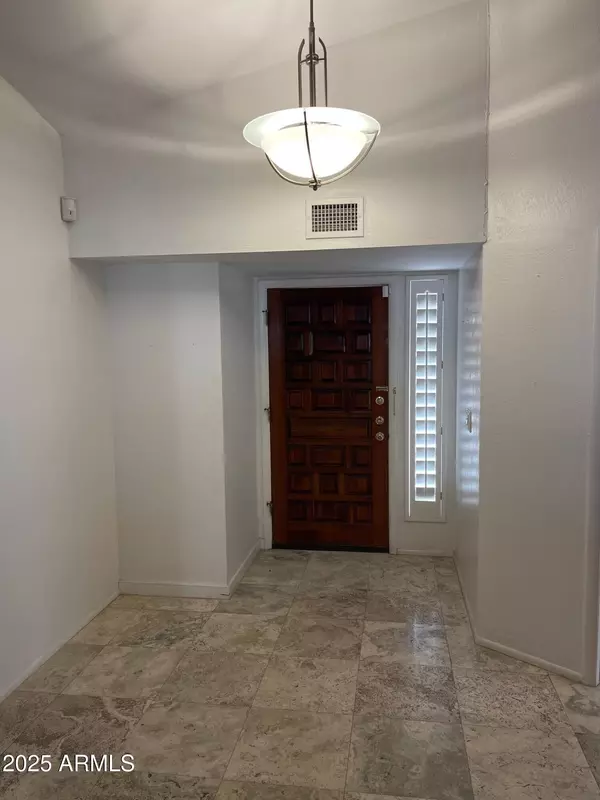 Scottsdale, AZ 85258,8502 E SAN BERNARDO Drive