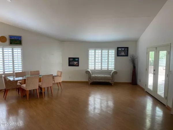 Scottsdale, AZ 85258,8502 E SAN BERNARDO Drive