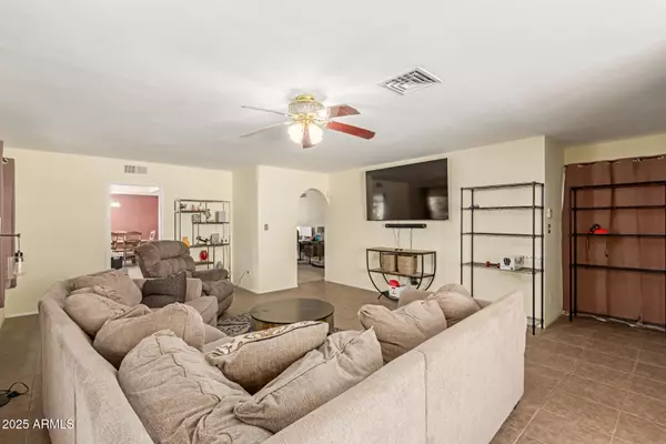 Glendale, AZ 85308,4415 W MORROW Drive