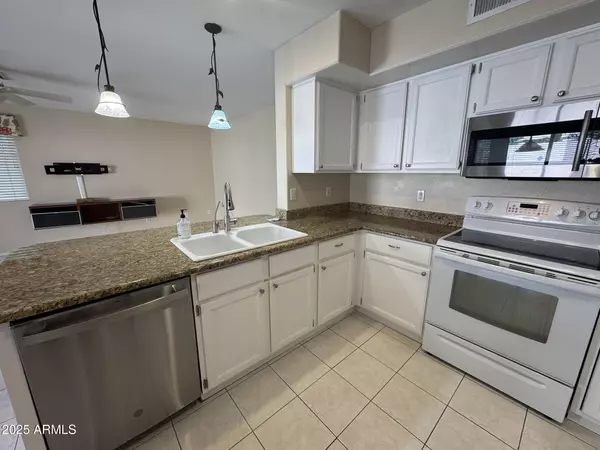 Phoenix, AZ 85048,3306 E NIGHTHAWK Way