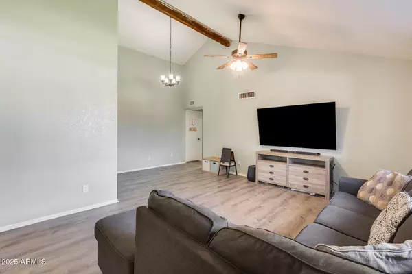 Phoenix, AZ 85029,4117 W WINDROSE Drive