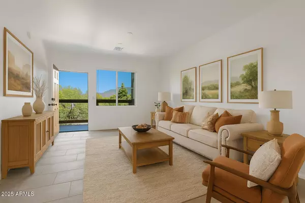 Flagstaff, AZ 86001,207 S BEAVER Street #202