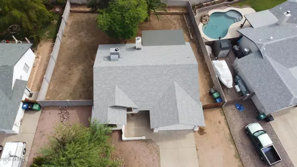 Mesa, AZ 85205,737 N REGENT --