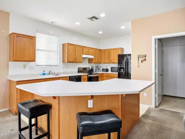 Glendale, AZ 85303,7577 W STATE Avenue