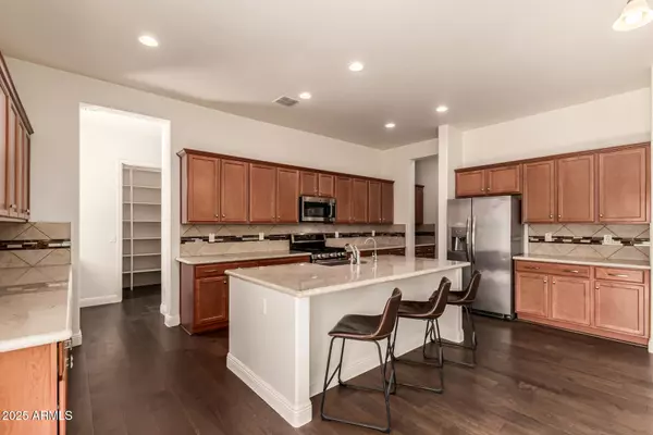 Glendale, AZ 85305,8539 W MIDWAY Avenue