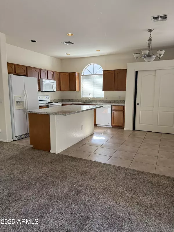Gilbert, AZ 85297,4192 S SOBOBA Street