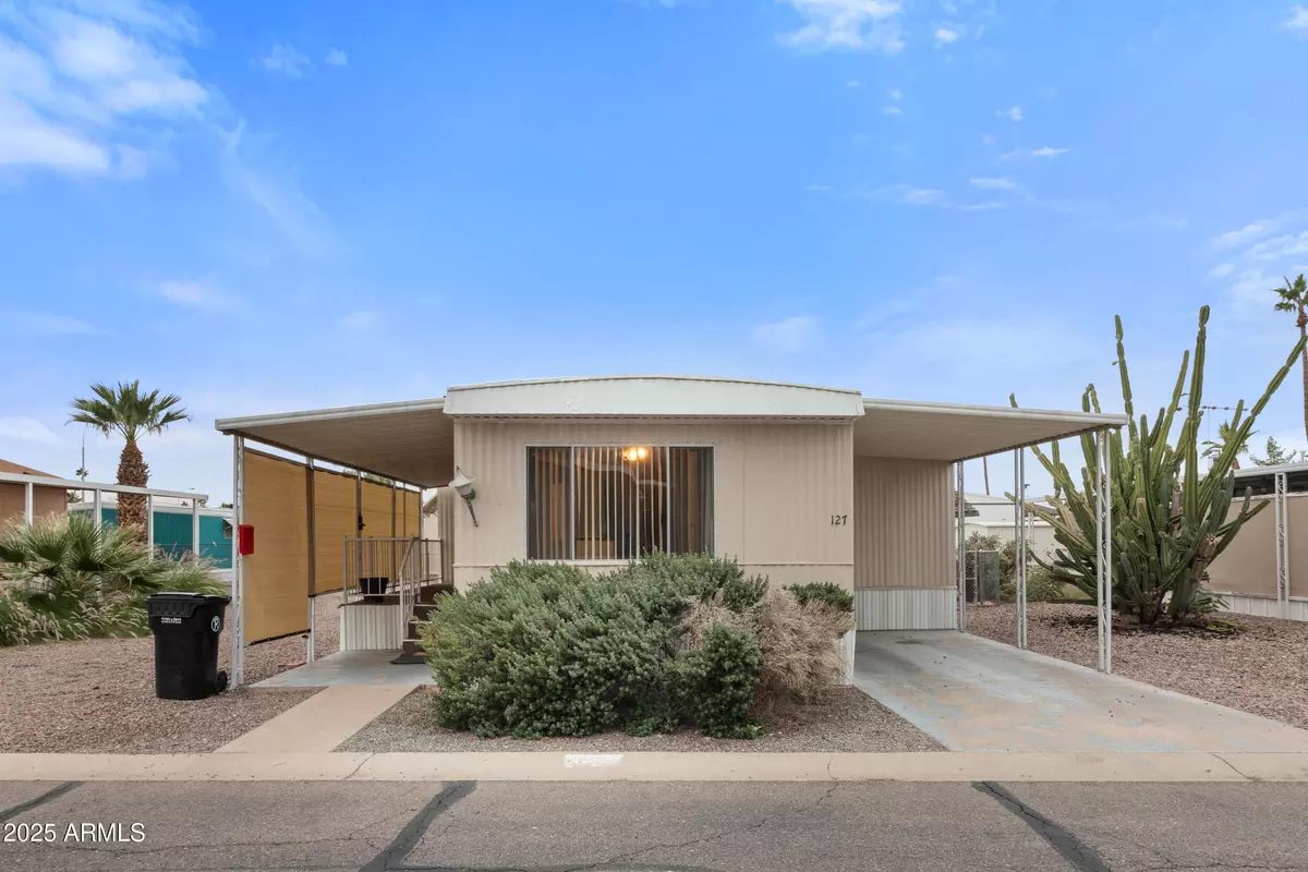 Mesa, AZ 85210,535 S ALMA SCHOOL Road #127