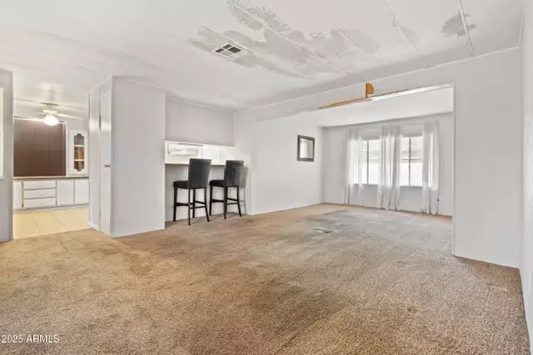 Mesa, AZ 85210,535 S ALMA SCHOOL Road #127