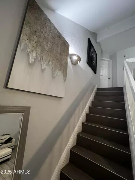 7329 N 43rd Lane, Glendale, AZ 85301