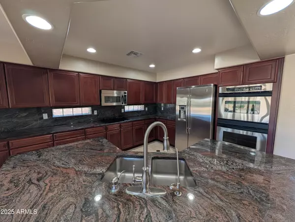 Peoria, AZ 85383,7122 W PASO Trail