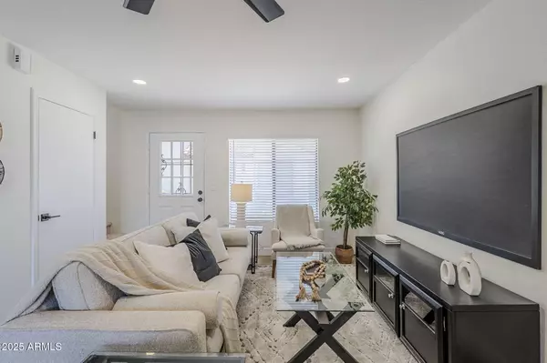 Chandler, AZ 85225,2927 N OREGON Street #9
