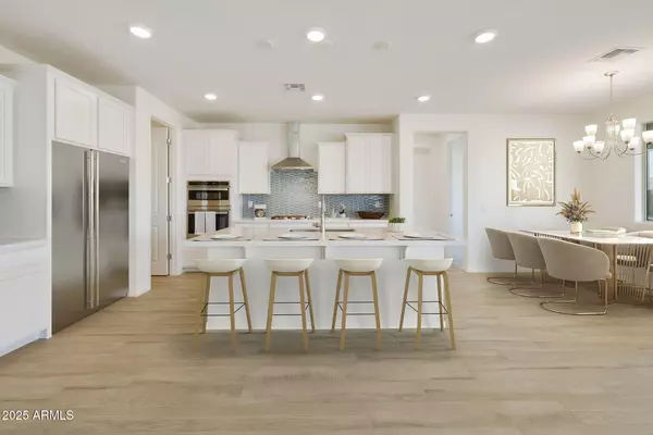 Litchfield Park, AZ 85340,19214 W MISSOURI Avenue