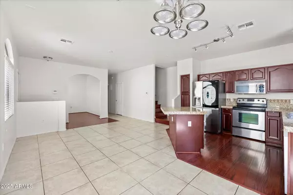 Phoenix, AZ 85024,2250 E DEER VALLEY Road #61