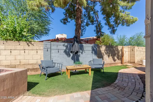 Mesa, AZ 85202,1652 S SAGUARO --