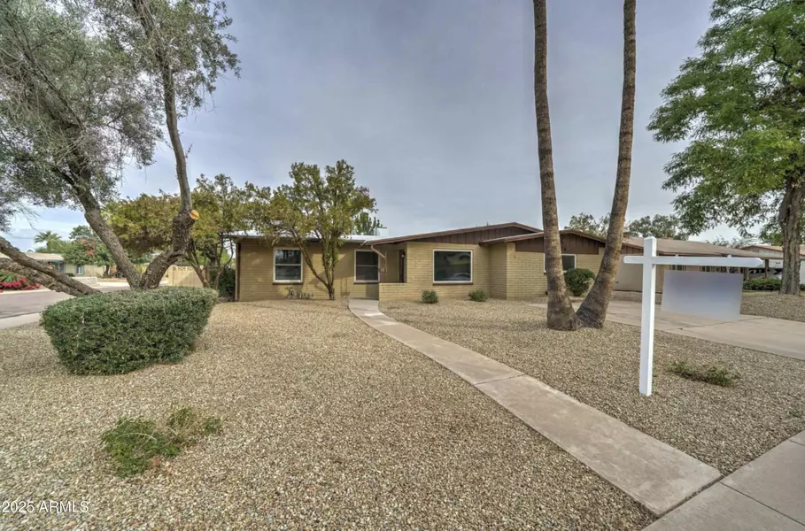 1874 E GENEVA Drive, Tempe, AZ 85282