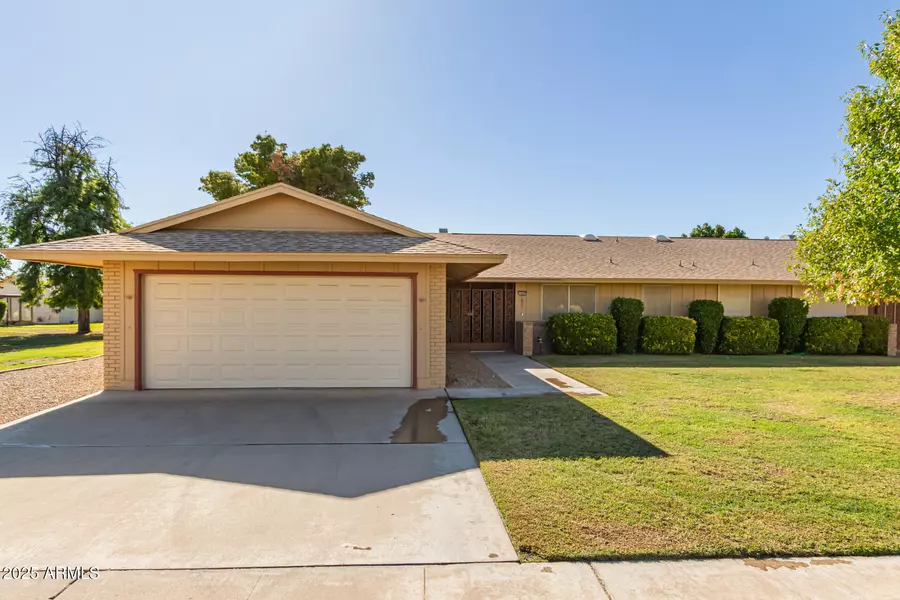 10607 W EL CAPITAN Circle, Sun City, AZ 85351