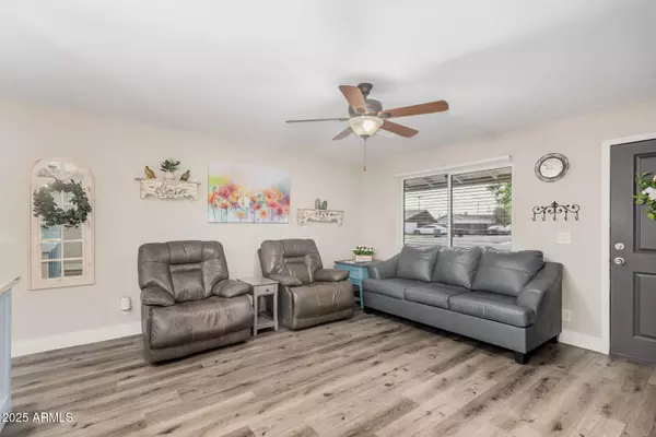 Mesa, AZ 85204,1064 E DOLPHIN Avenue
