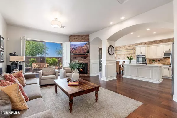 Scottsdale, AZ 85254,15240 N CLUBGATE Drive #160