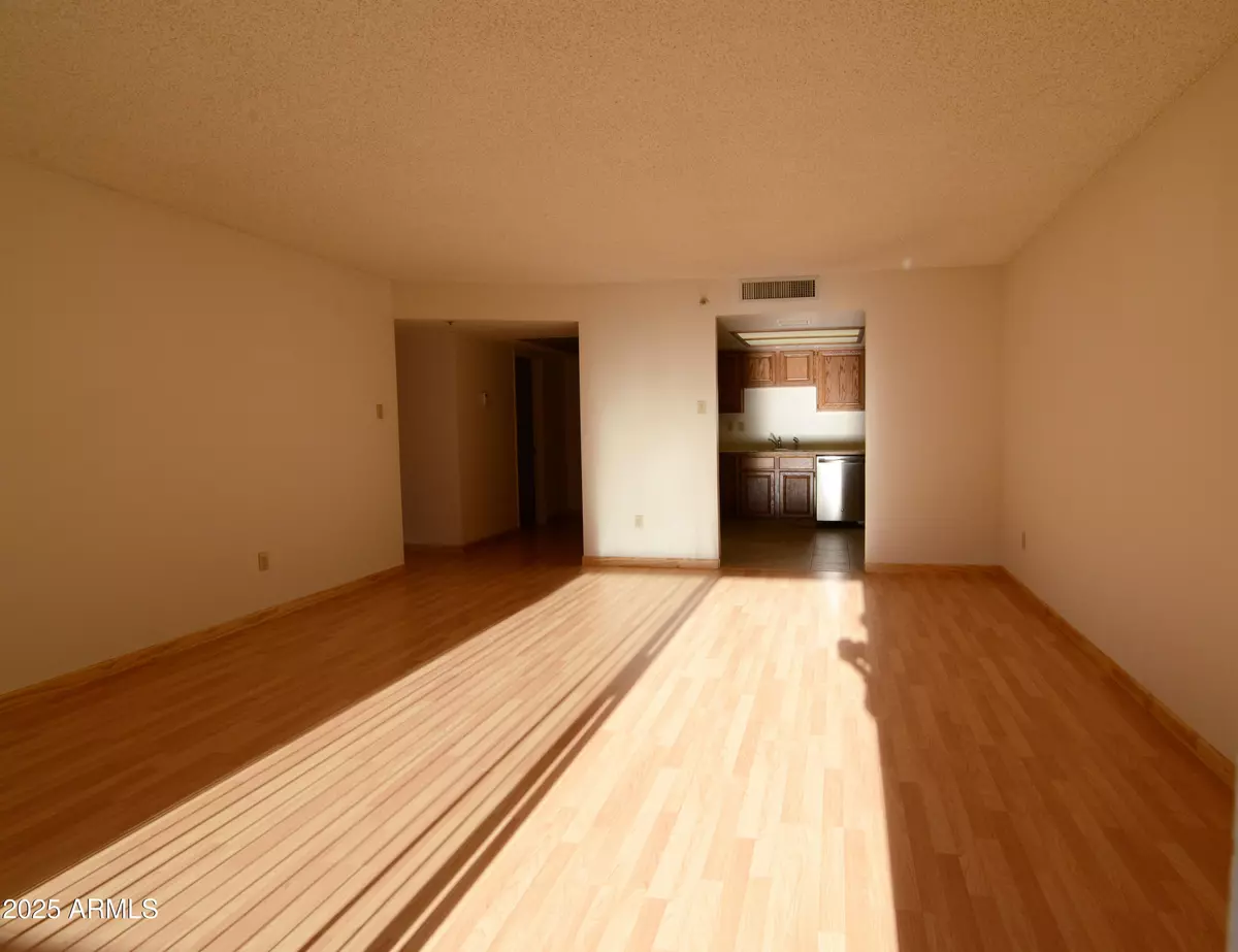 Scottsdale, AZ 85251,7870 E CAMELBACK Road #303