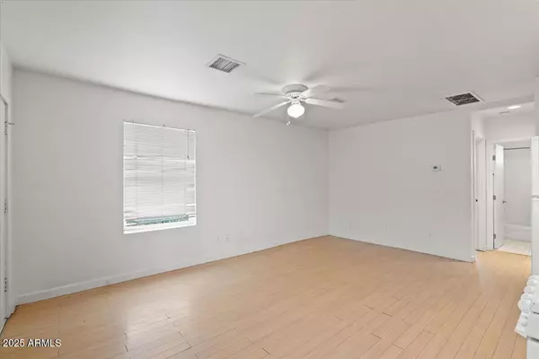 Phoenix, AZ 85006,809 E Garfield Street #3