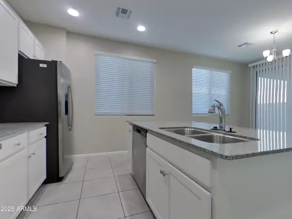 Mesa, AZ 85212,8607 E PERALTA Avenue