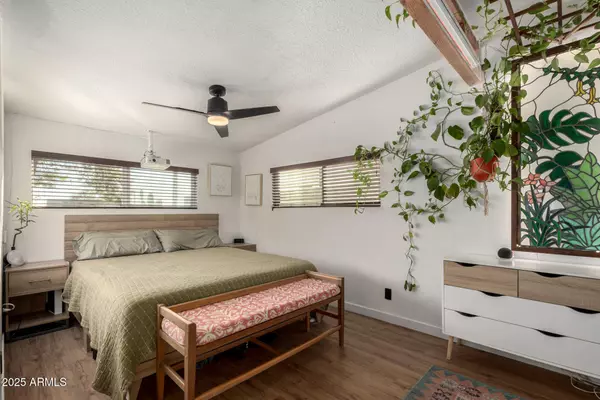 Phoenix, AZ 85020,1524 E CHRISTY Drive