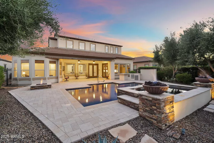 1656 E COPPER Hollow, Queen Creek, AZ 85140