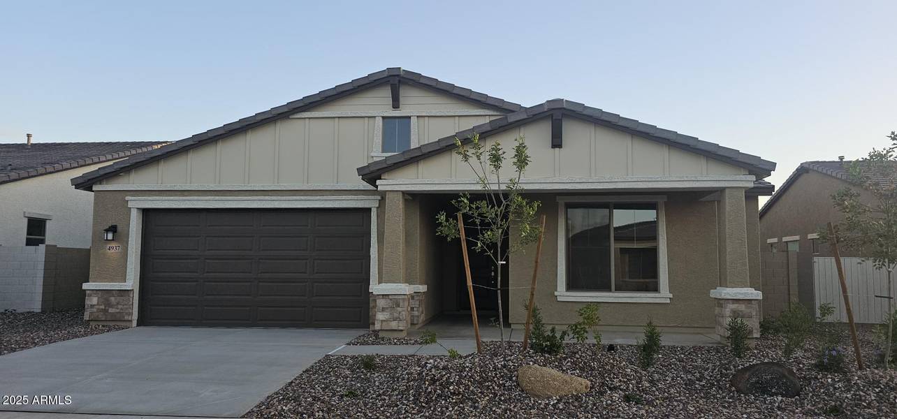 4937 W CAPISTRANO Avenue, Laveen, AZ 85339