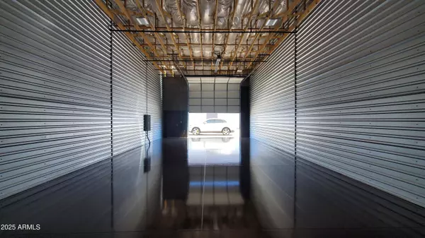 Phoenix, AZ 85085,24925 N 15TH Avenue #D-103